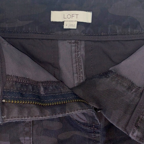 EUC Set of 2 Loft denim short skirts sz 4 1-dark gray 1- 1-gray camo - Picture 4 of 12